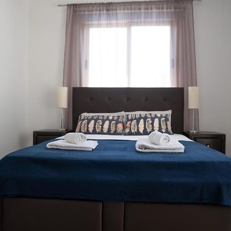 Palm Villa Ekaterina 4 Bdrm Paralimni Zewnętrze zdjęcie